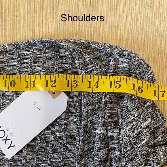 ROXY Junior's Cloudy Days Top Black Size Medium KTE1 - Picture 5 of 11